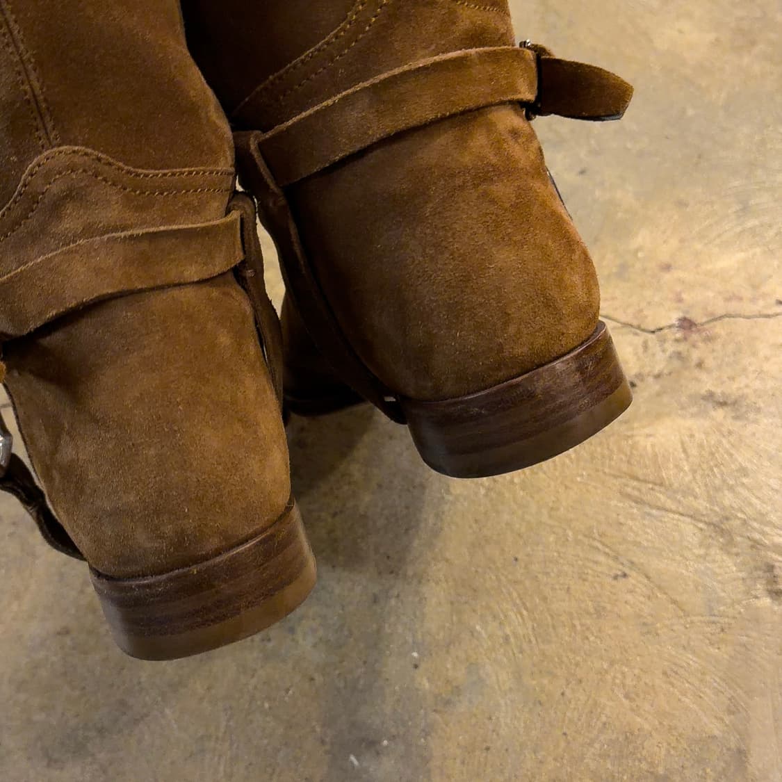 폴로 랄프로렌 퍼플라벨 스웨이드 우먼 부츠 상품이미지8