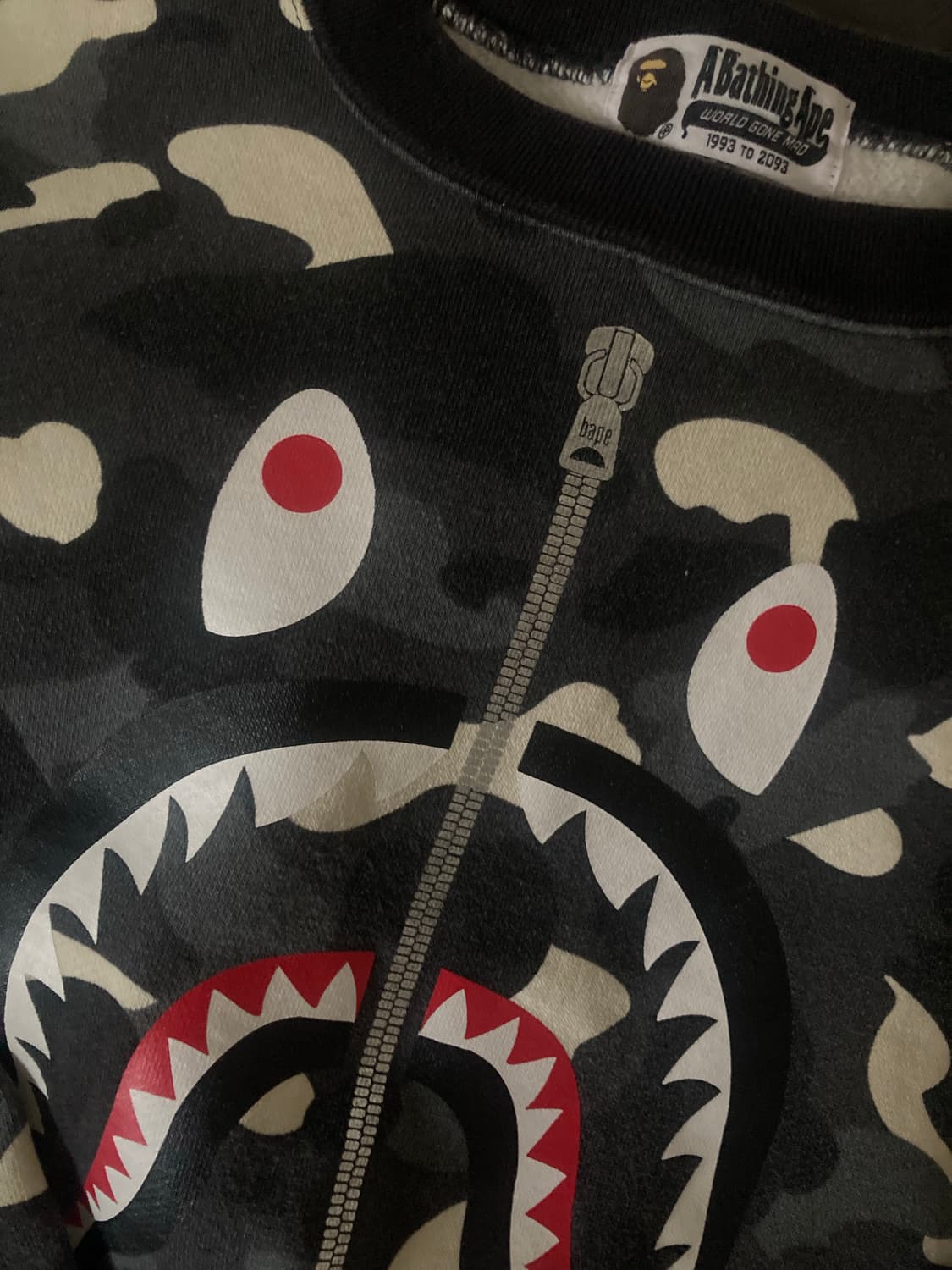 베이프 카모 샤크 크롭맨투맨 OS 상품이미지2