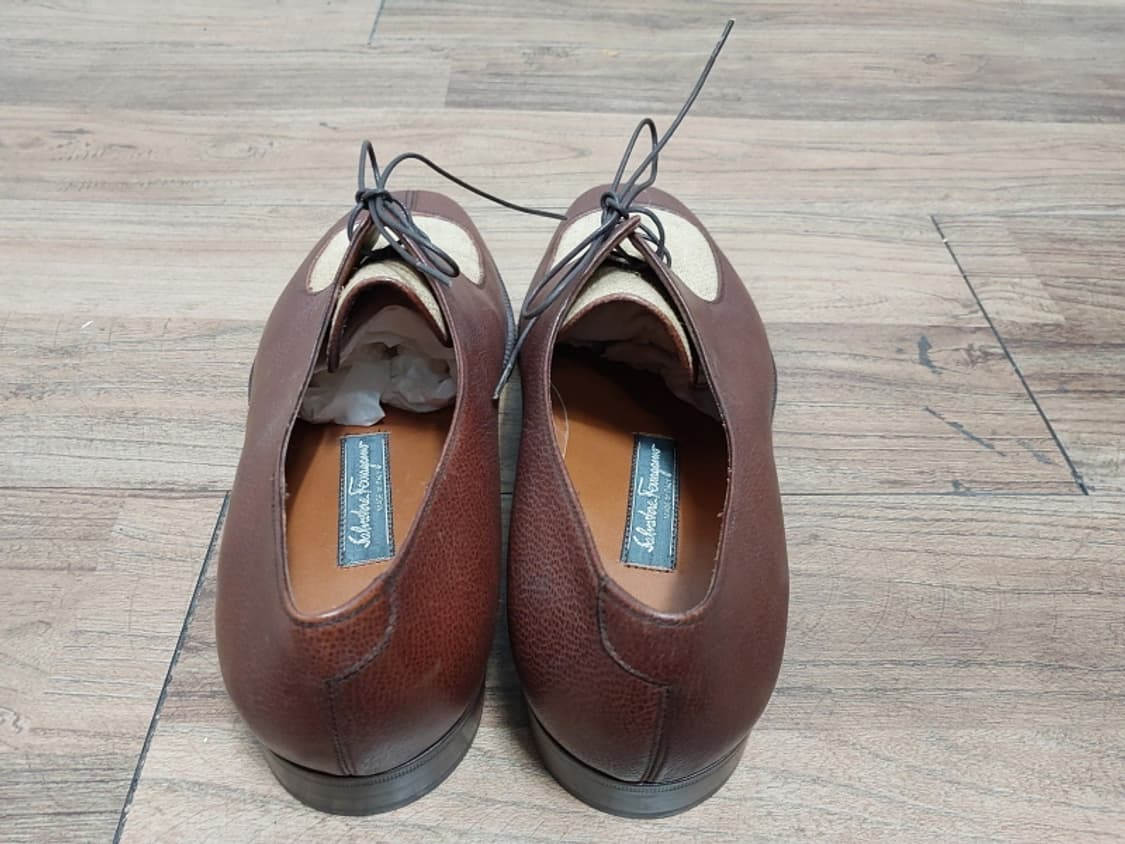 페라가모 정장구두 표기7반  약한볼 255mm 상품이미지5