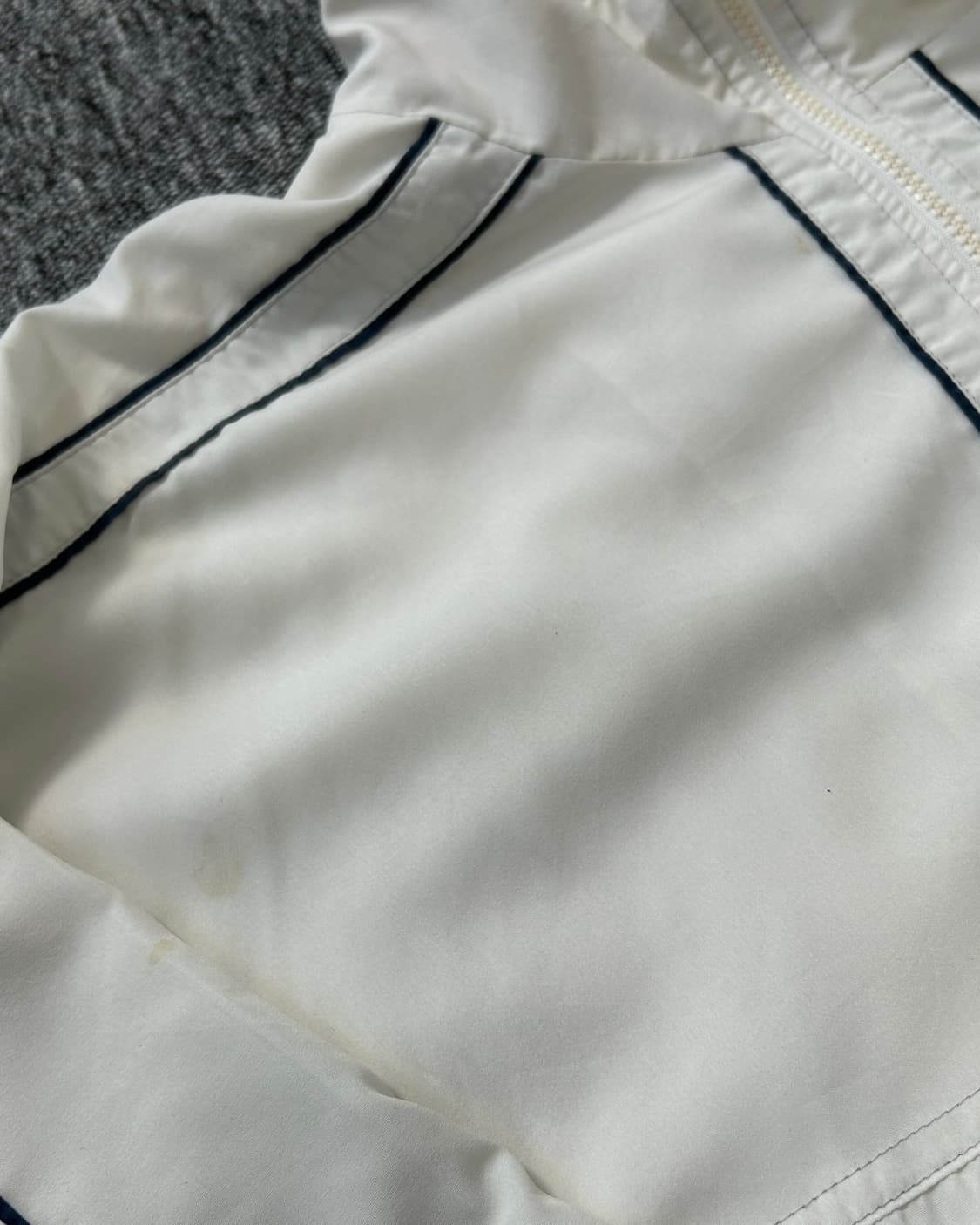 챔피온 올드스쿨 아이보리 바람막이 자켓  상품이미지9