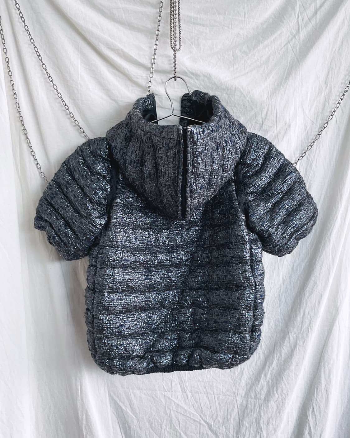 미우미우 하프슬리브 글리터 트위드 크롭 후드 패딩 상품이미지5