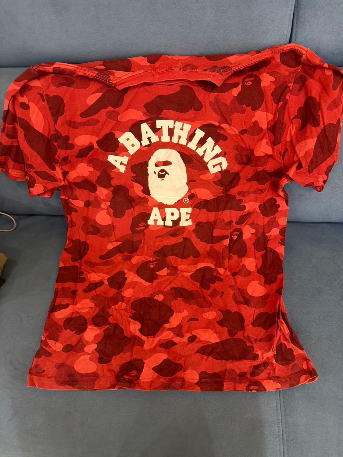 베이프 레드카모 티셔츠 상품이미지1