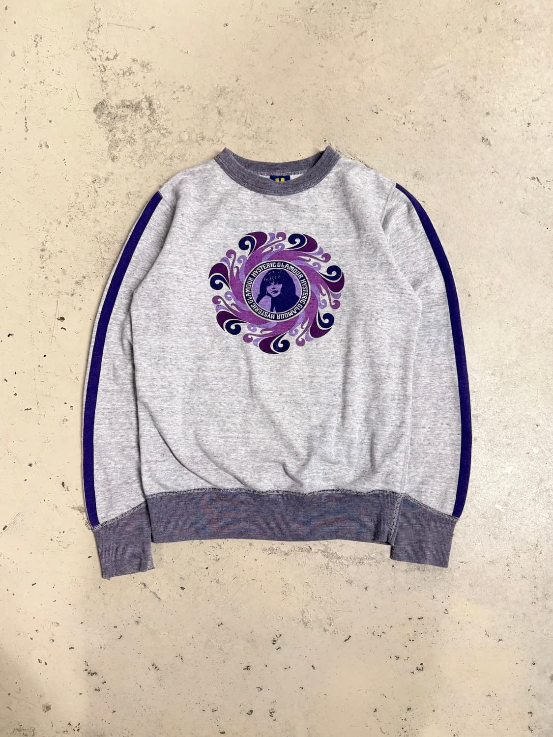 00s 히스테릭 글래머 아이코닉 프린팅 스웻셔츠 상품이미지1
