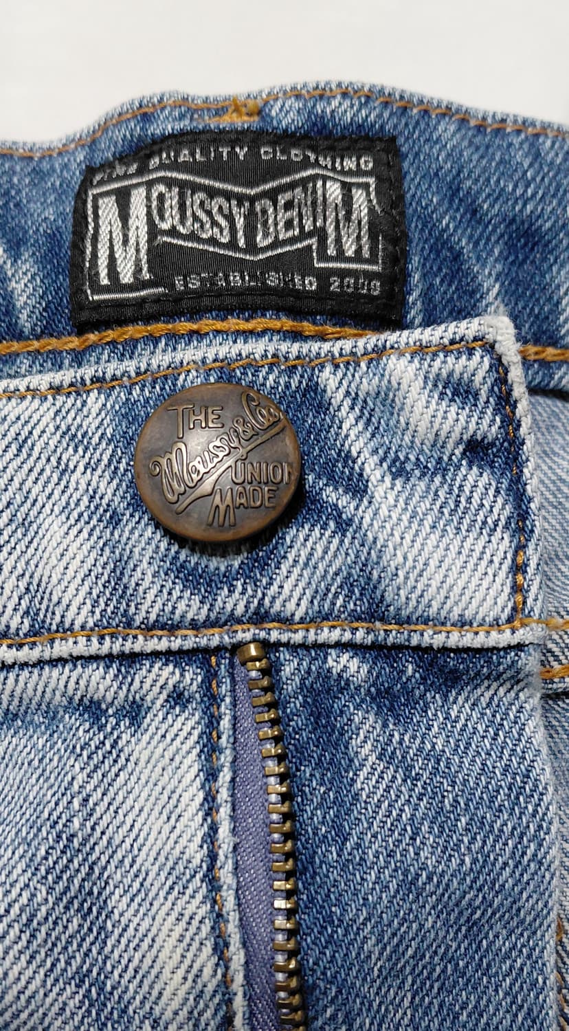 [25~26] MOUSSY 빈티지 컷오프 데님 숏팬츠 (사이즈 2) 상품이미지4