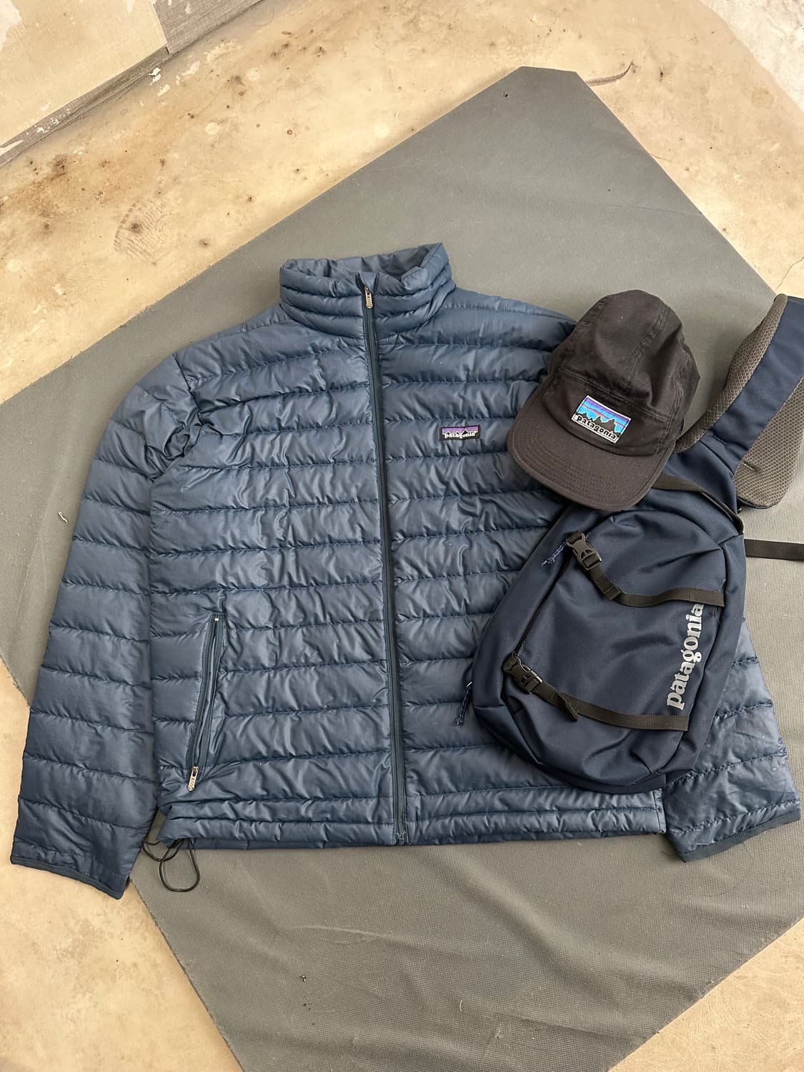 파타고니아 남성 경량 패딩 M(95-100) 상품이미지1