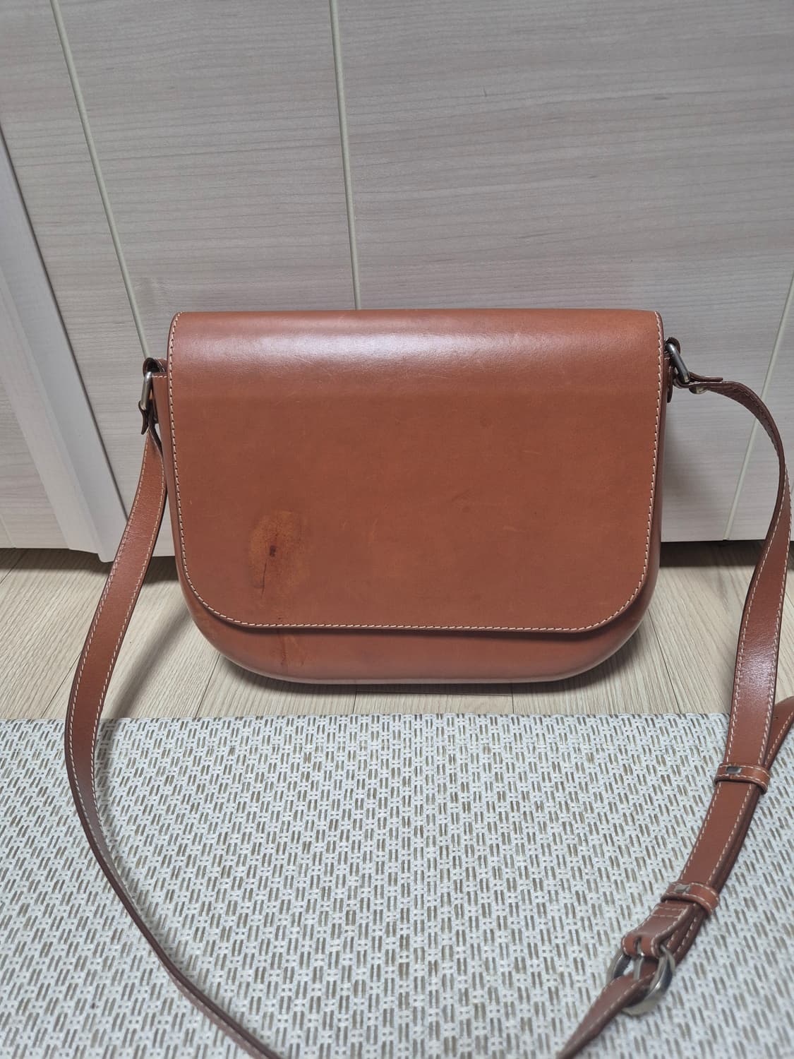 (정품) A.P.C 아페쎄 제임스 레더 백 통가죽 크로스 상품이미지7