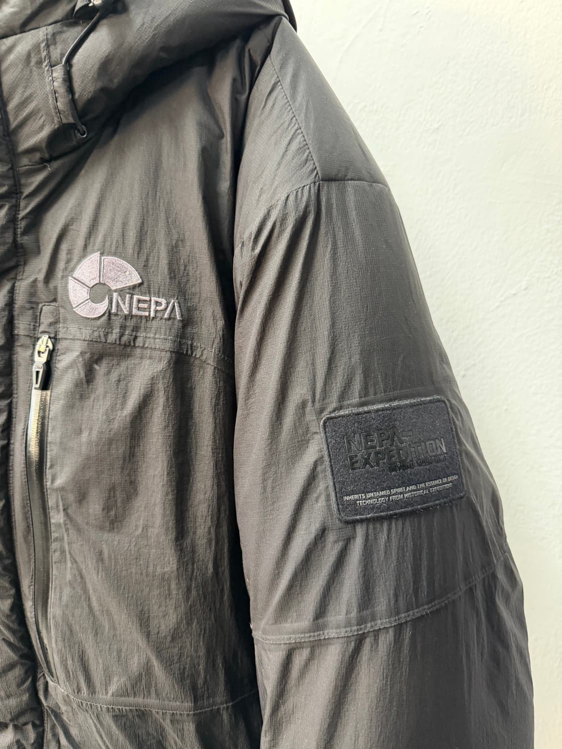 정품) 네파 남성 히말라야급 그린란드 대장패딩 105 상품이미지3