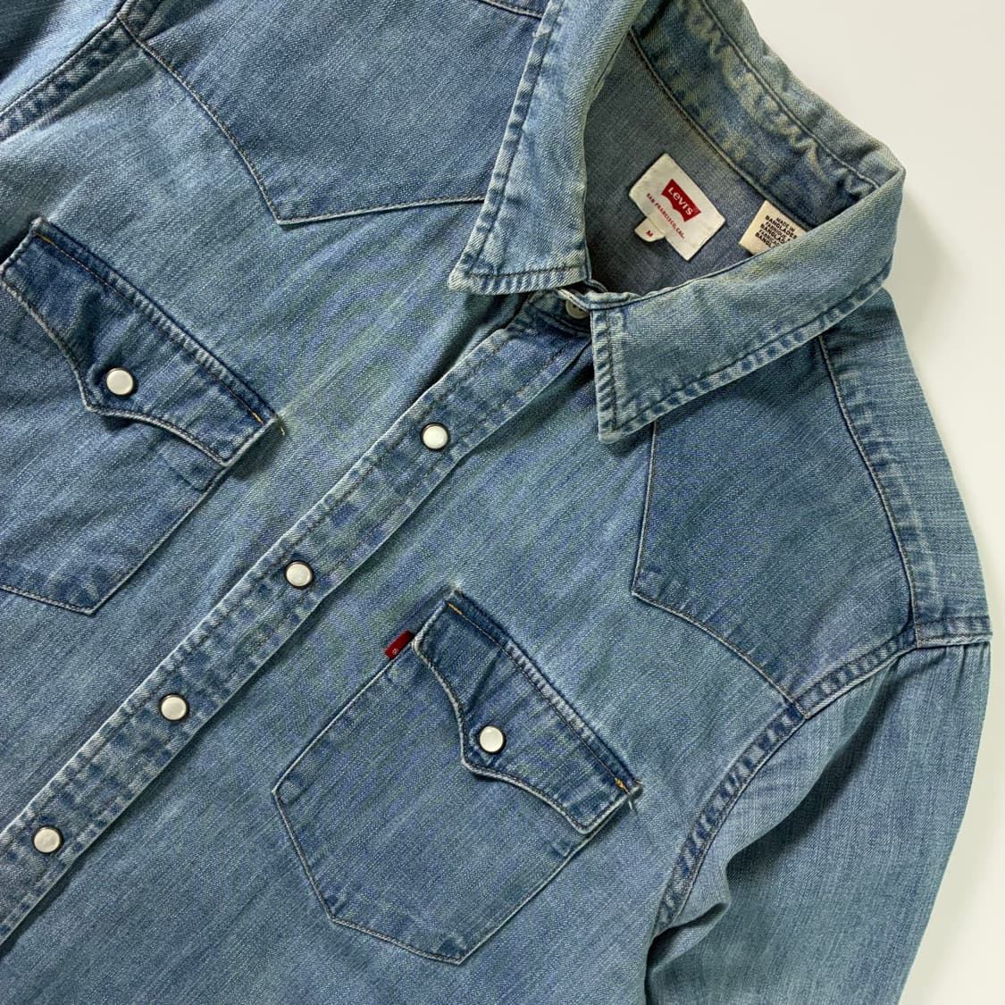Levi's  리바이스 레드탭 투포켓 데님셔츠  상품이미지2