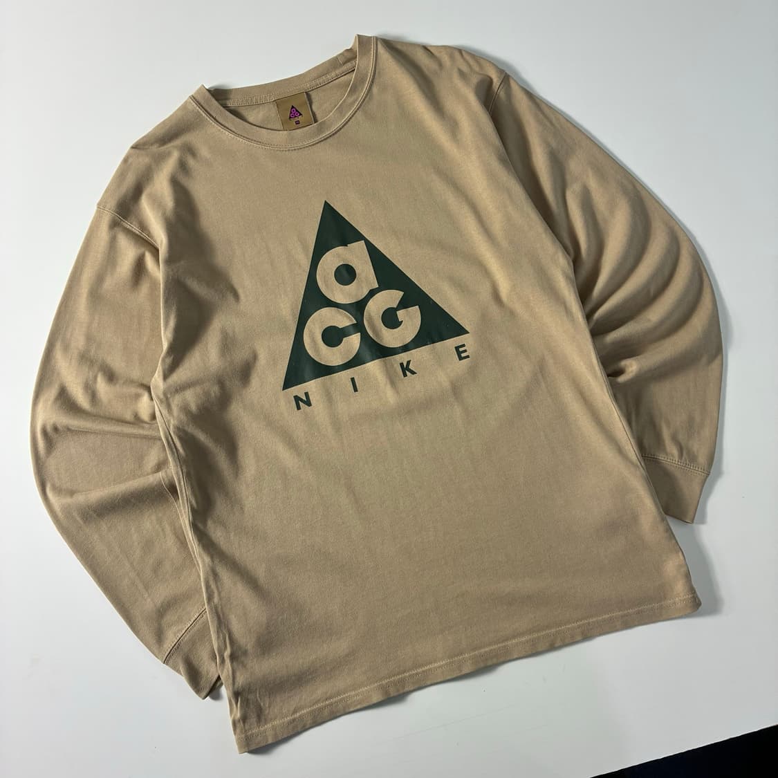 Nike  나이키 ACG 롱슬리브 베이지 티셔츠  상품이미지2