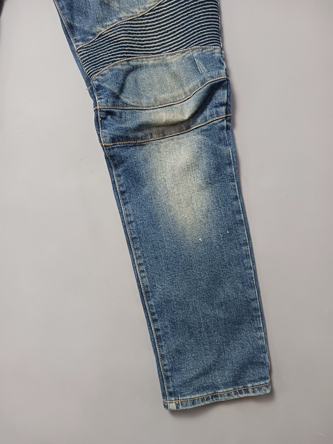 [34] 발망 화이트페인팅 바이커진 청바지 상품이미지5