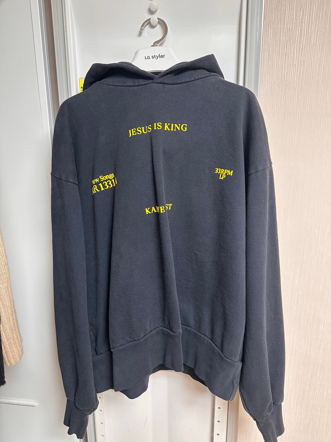 칸예 웨스트 jesus is king 후디 상품이미지1
