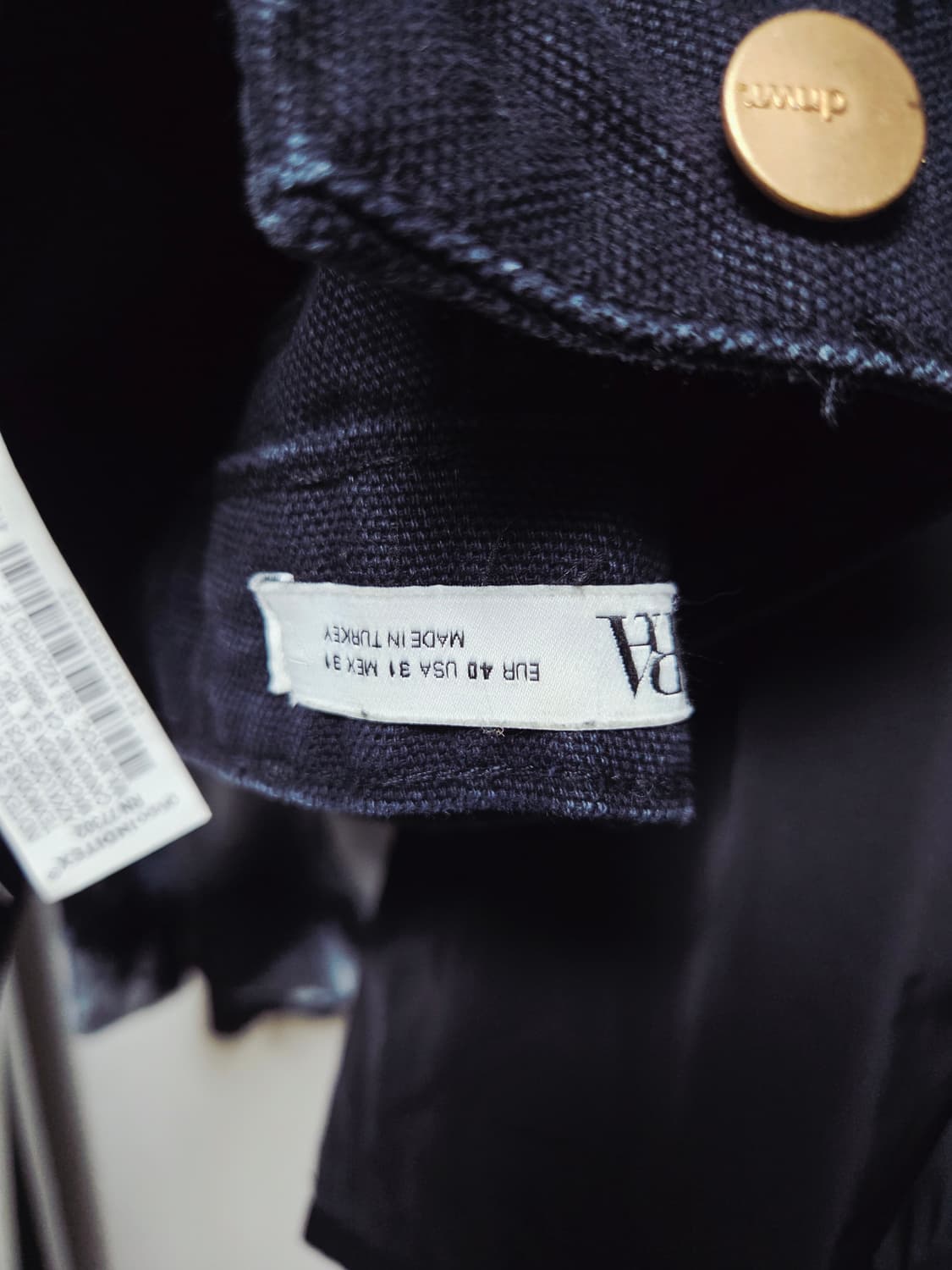 자라 블랙 코듀로이 팬츠 EUR 40 상품이미지4