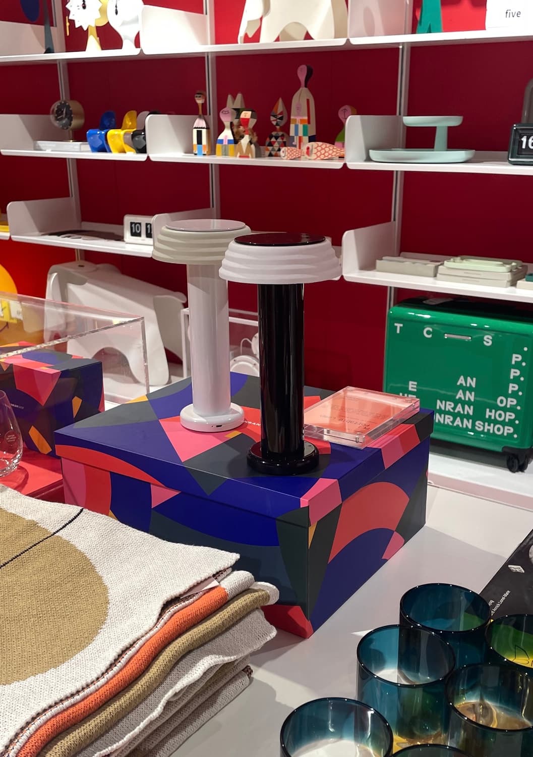 SOWDEN 소든 PL1  램프 포터블 조명 블랙색상 상품이미지4