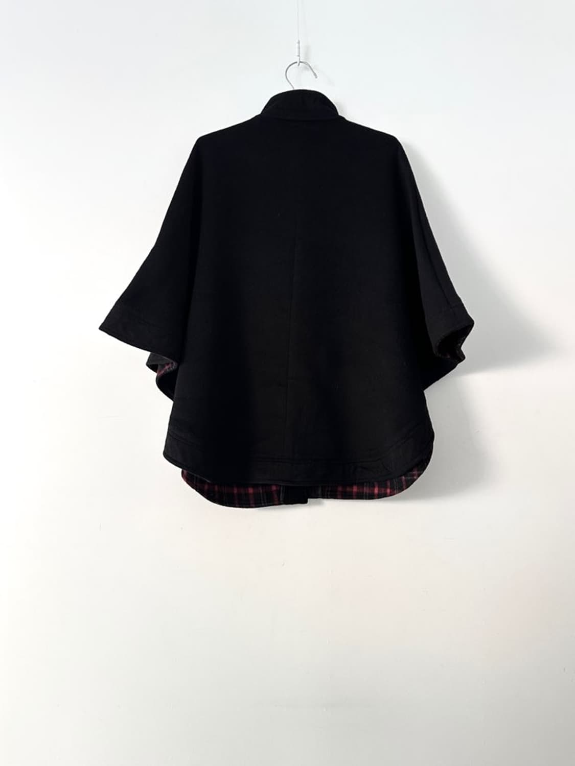 Wide 4 button poncho coat / 판초 코트 상품이미지5