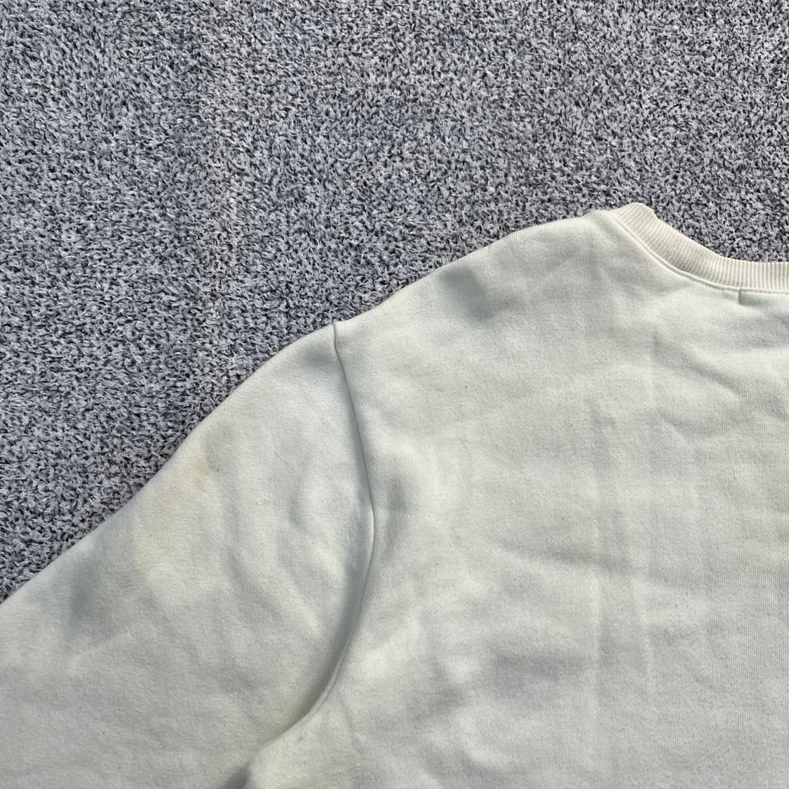 L 게스 빅로고 긴팔 맨투맨 (오염) 0326M 상품이미지6