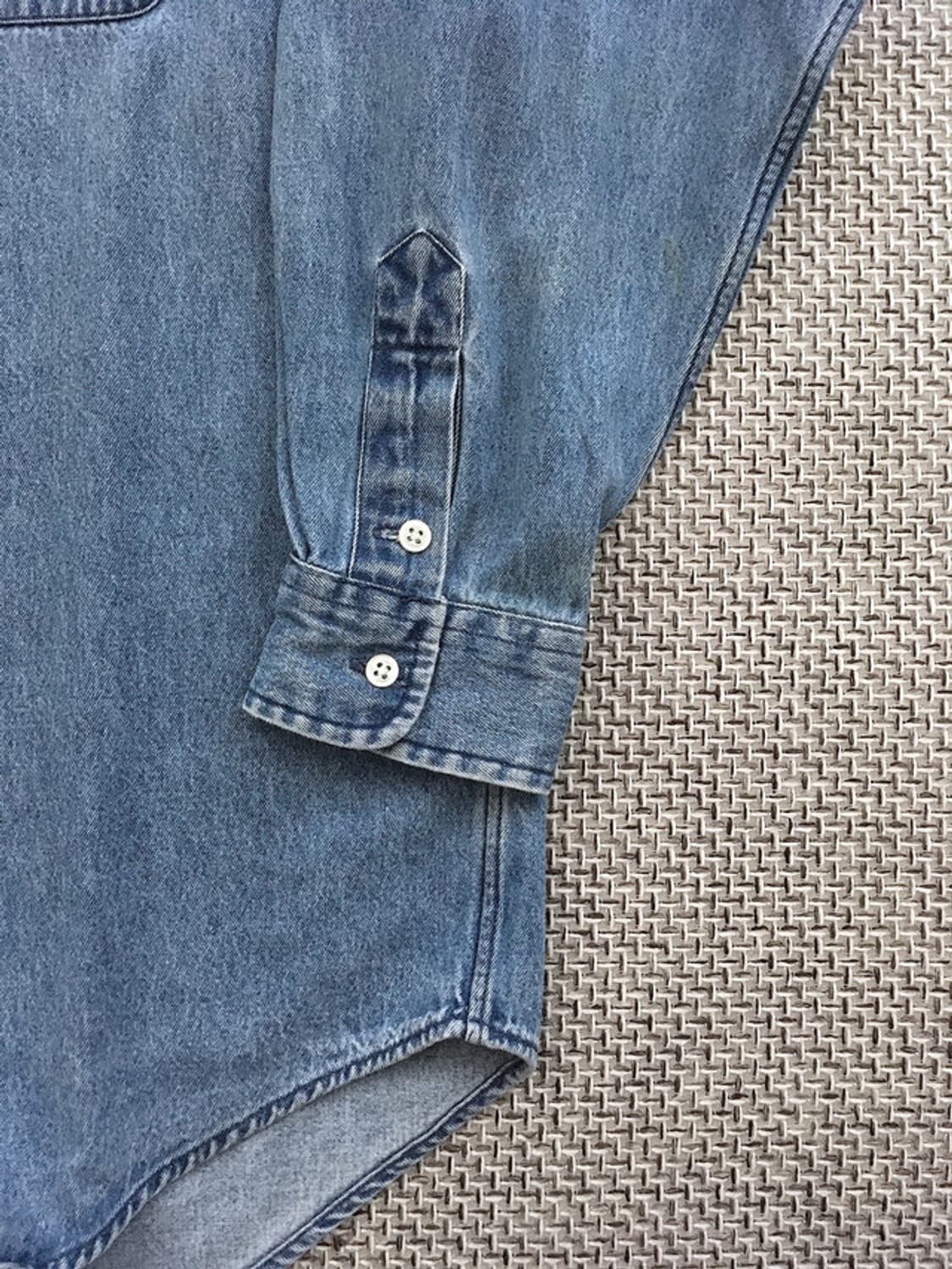 90s heavy-weight washed denim bigshirts 상품이미지5