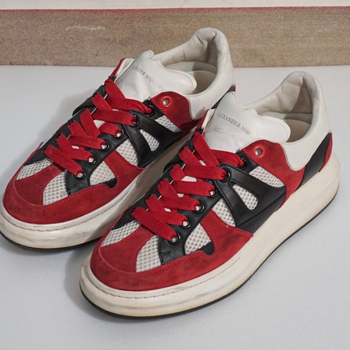 알렉산더맥퀸 희귀컬러 오버솔 스니커즈 상품이미지2