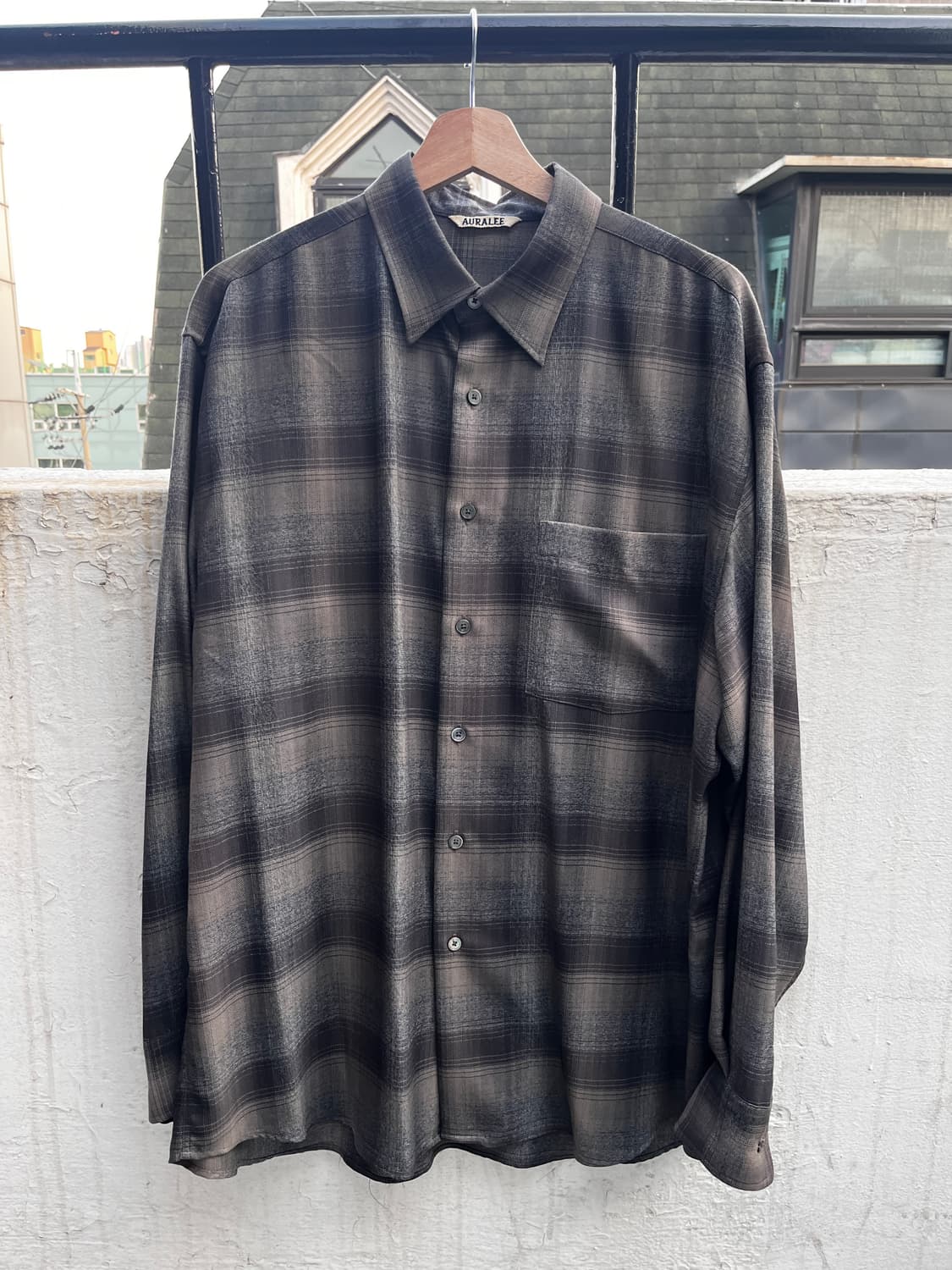 [4] 오라리 24fw 슈퍼 라이트 울 체크 셔츠 차콜 상품이미지2