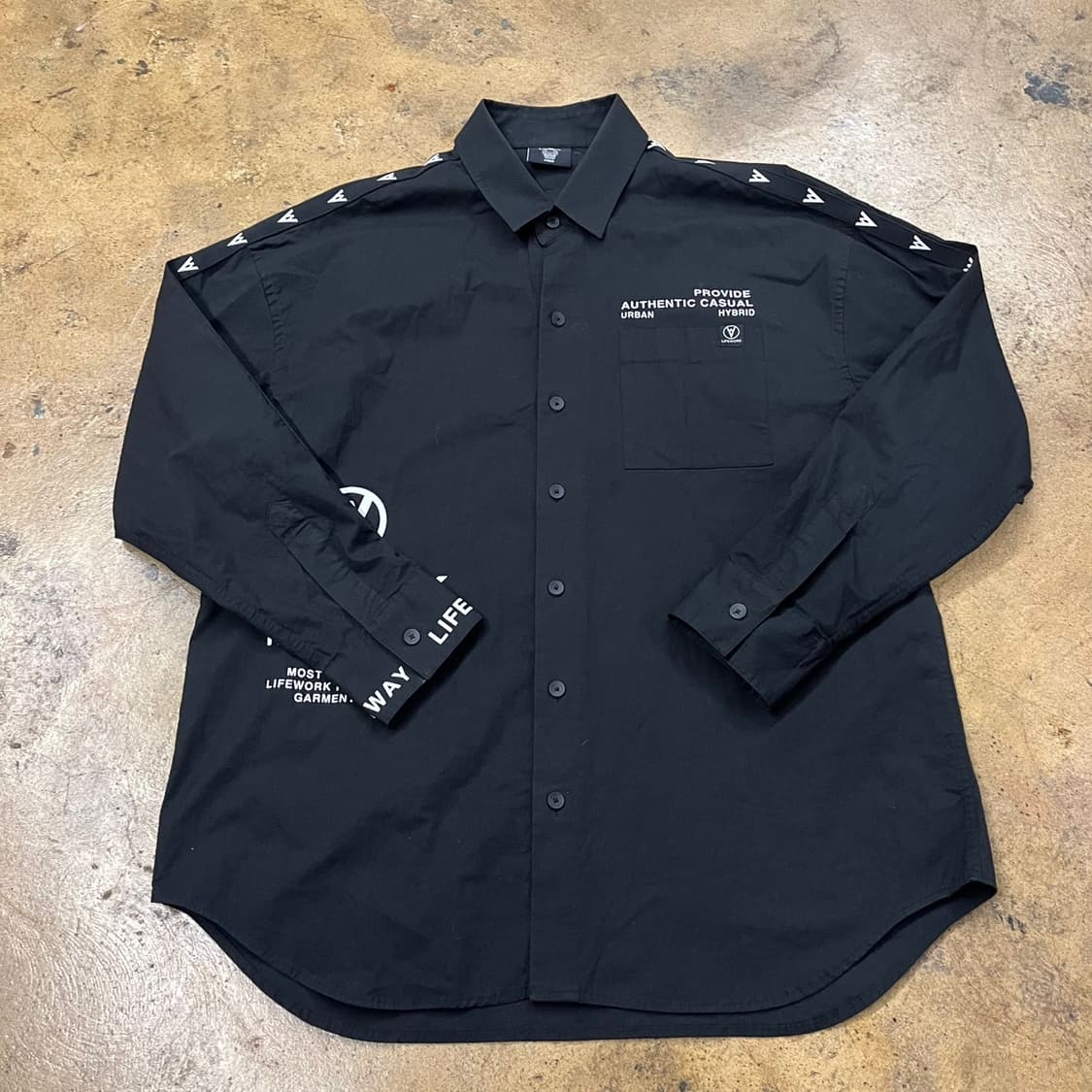 [정품] 라이프 워크 블랙 프린팅 셔츠 b8 상품이미지2