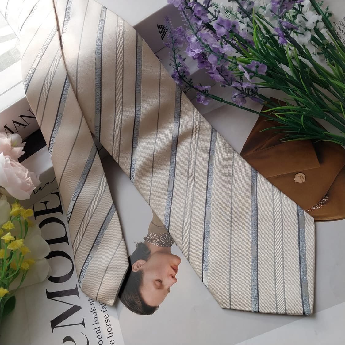 조르지오 아르마니 실크 아이보리 넥타이 10cm A~B등급 K1326
 상품이미지2