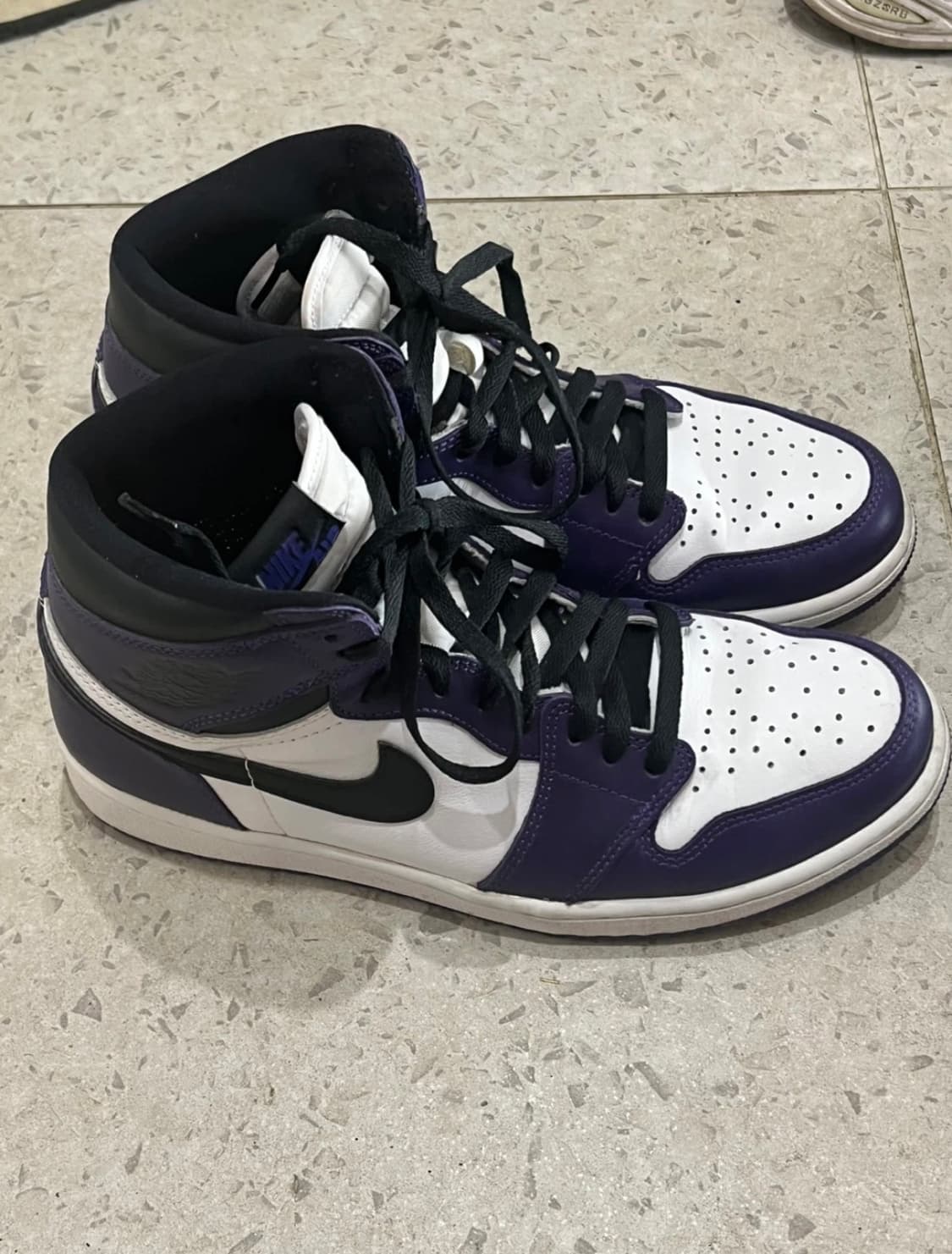 조던1 레트로 하이 OG 코트퍼플 275 상품이미지6