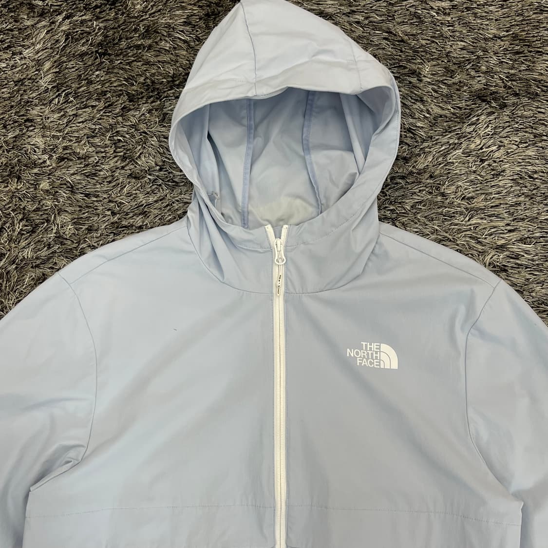 노스페이스 여성 바람막이 90(S) 상품이미지2