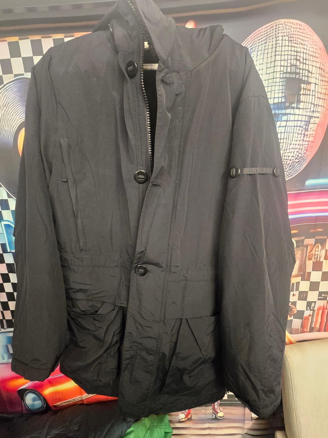 버버리(Burberry) 블랙 후드 재킷 상품이미지8