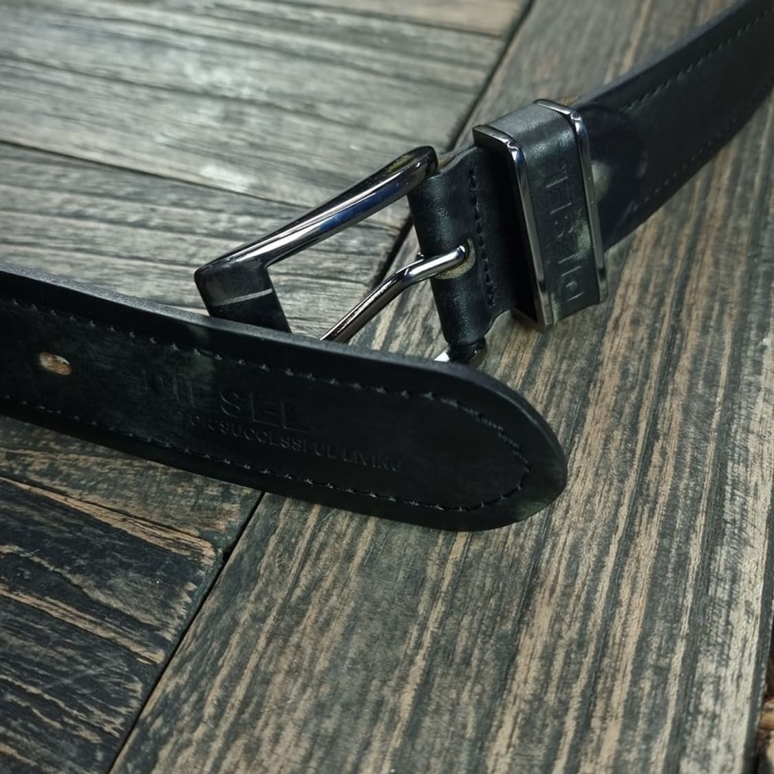 [디젤] 로고 각인 카우 레더 소가죽 벨트 블랙 P01440 상품이미지5