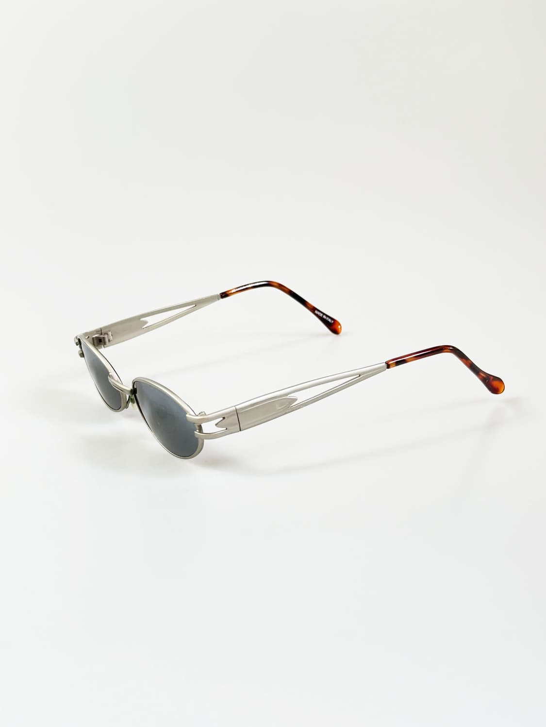 90s JOANNA 실버 슬림 오벌 프레임 빈티지 선글라스 상품이미지3