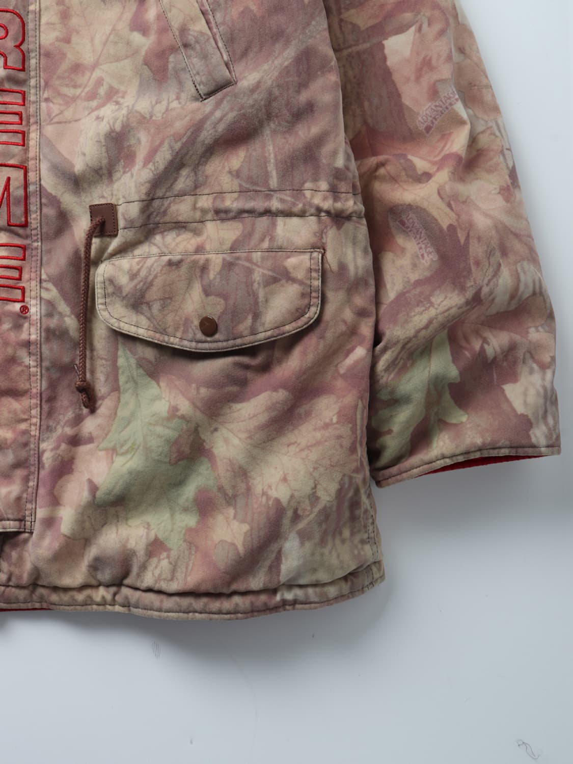 슈프림 Supreme Spellout N-3B Parka 상품이미지7