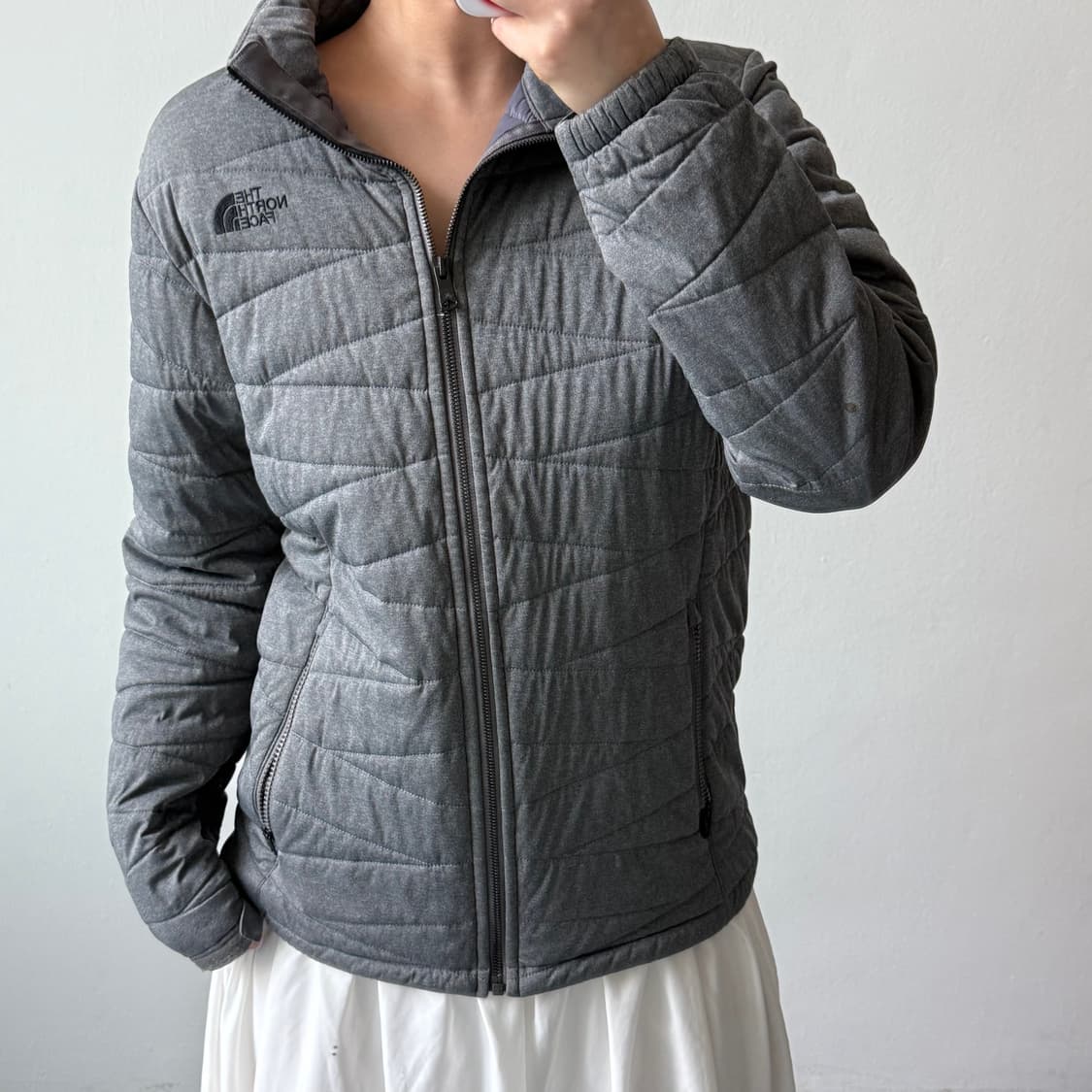 [L] 노스페이스 그레이 경량 자켓 상품이미지1