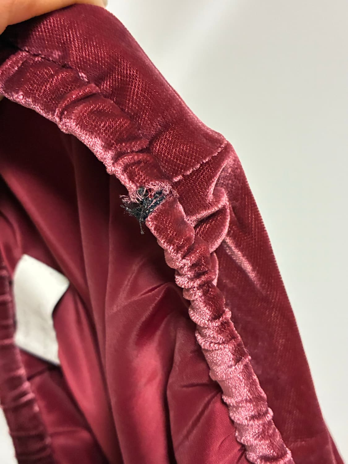 아모멘토 벨벳 스커트 VELVET DRAWSTRING MAXI SKIRT 상품이미지4