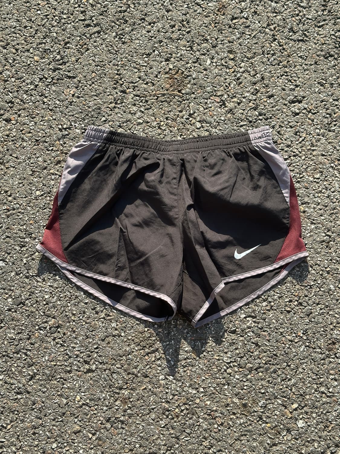 [S] 나이키 여성 블랙 브라운 사이드 러닝 쇼츠 반바지 상품이미지1