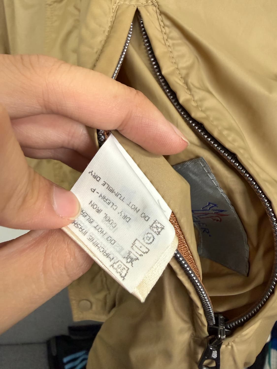 몽클레어 허스키 뽀글이 양면패딩  상품이미지10
