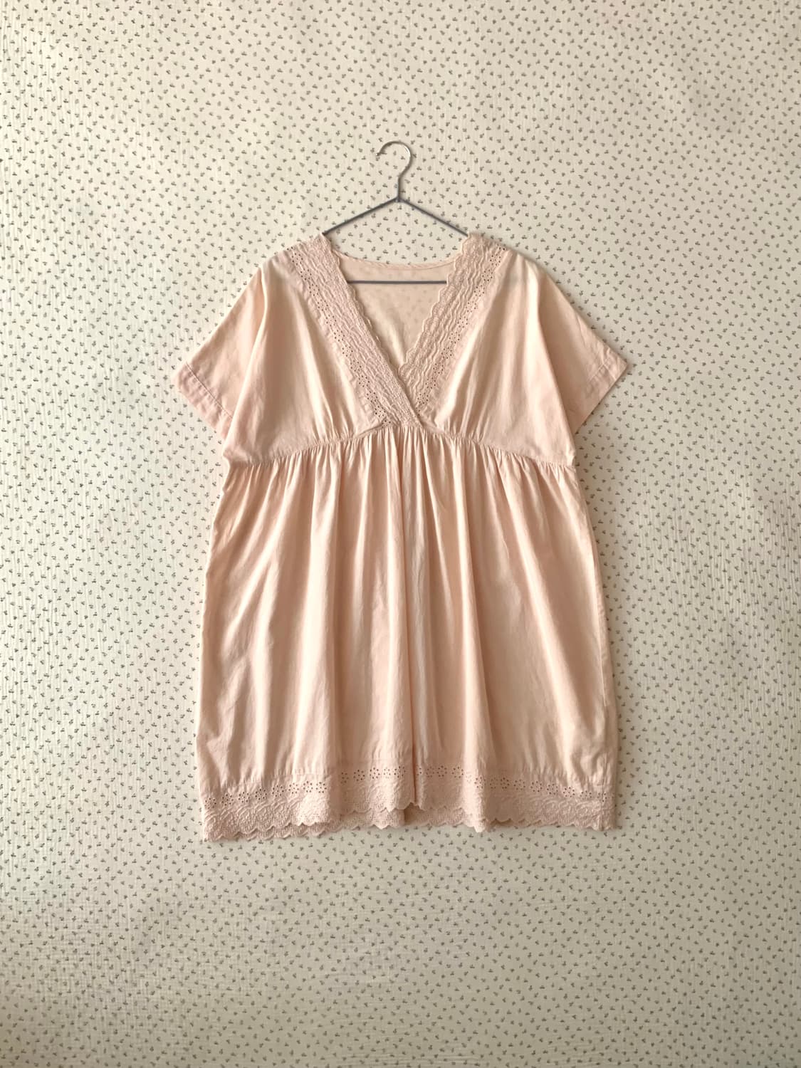 복숭아핑크 펀칭 자수 원피스 상품이미지4