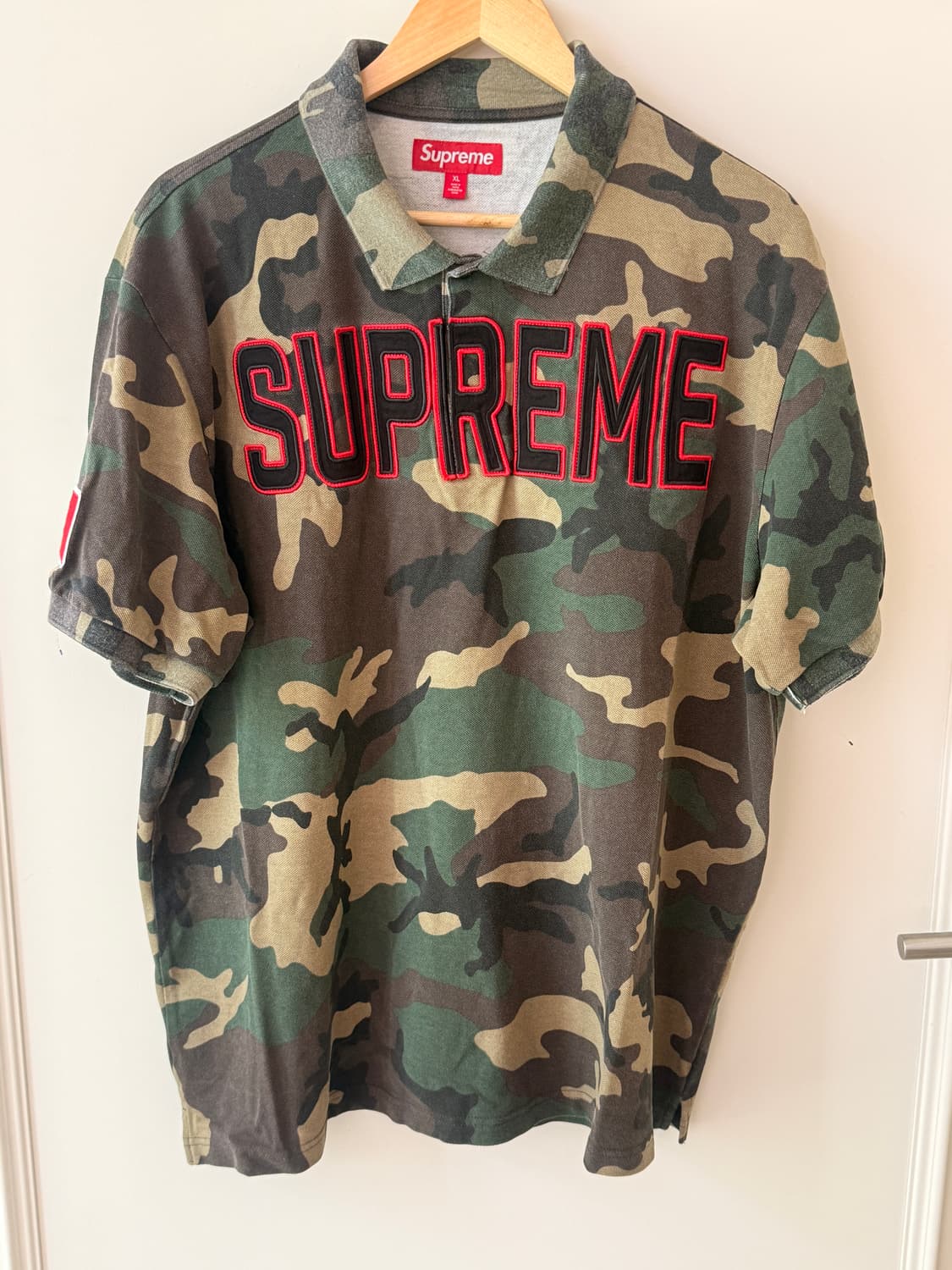 슈프림(SUPREME) 트윌 아플리케 폴로 우드랜드 카모 - 25FW 상품이미지1