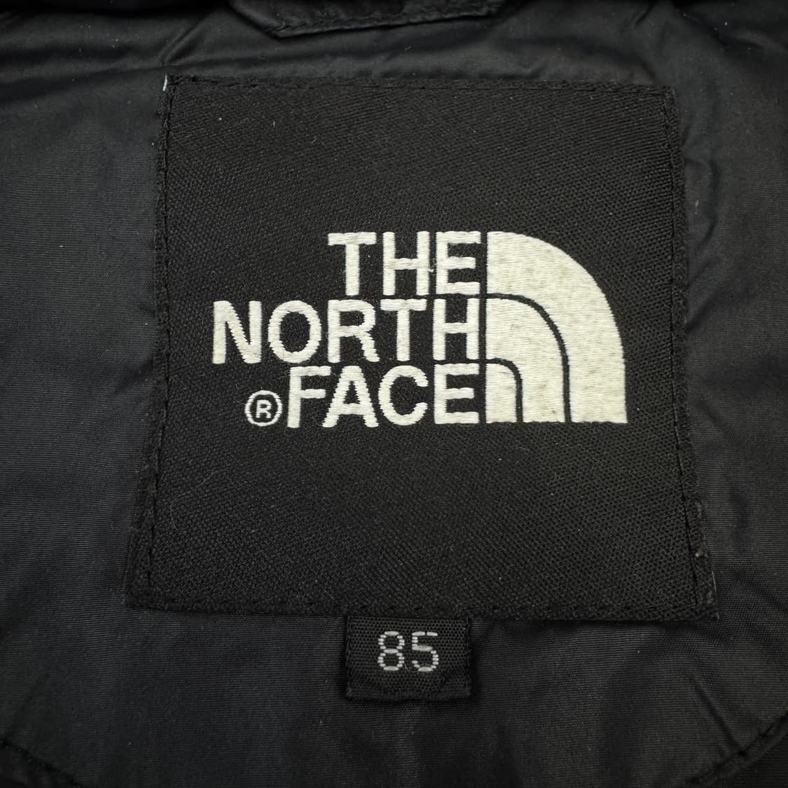 노스페이스 라쿤 퍼 구스다운 패딩 블랙 상품이미지5