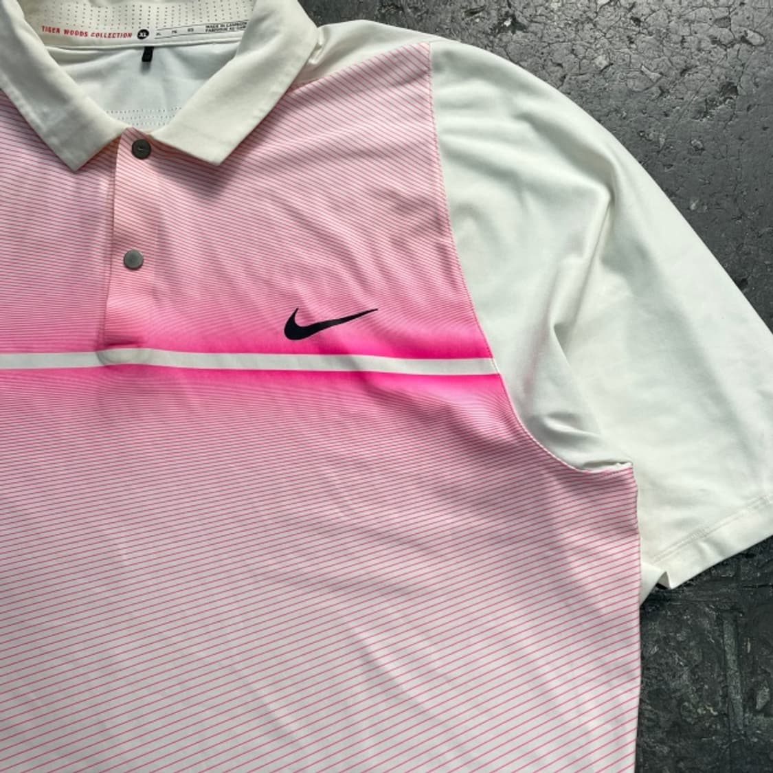 105 나이키 타이거우즈 카라티  상품이미지2