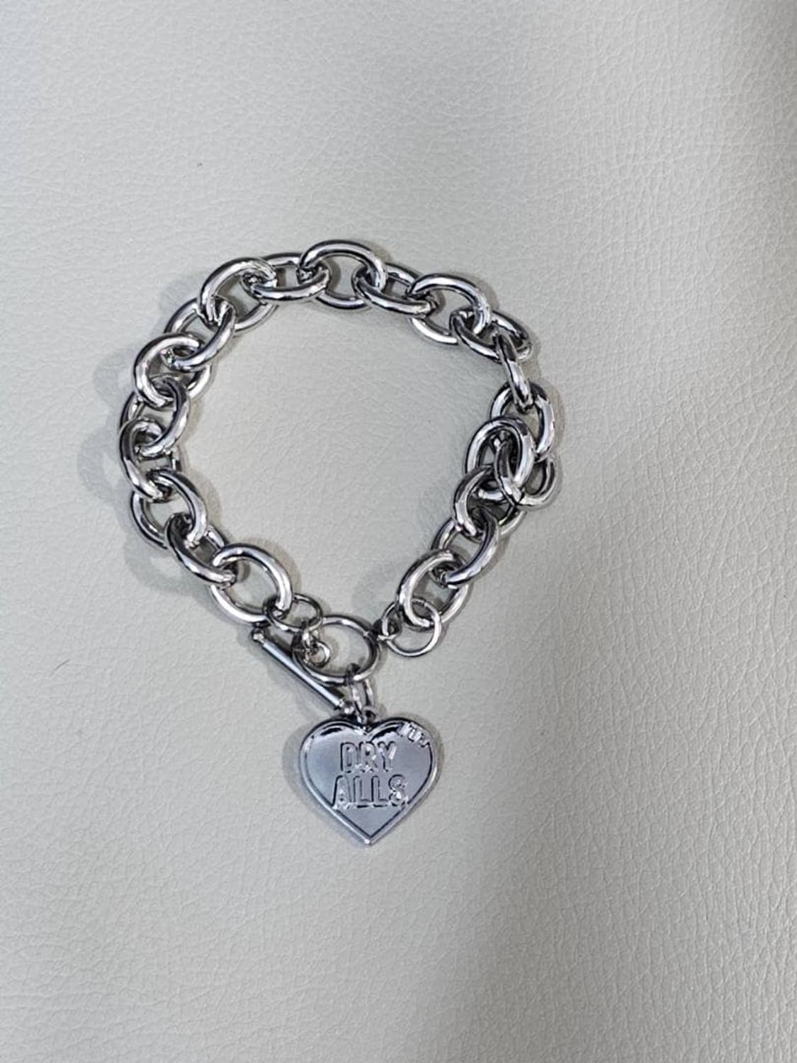 휴먼 메이드 X 걸스 돈 크라이 하트 참 브레이슬릿 상품이미지4