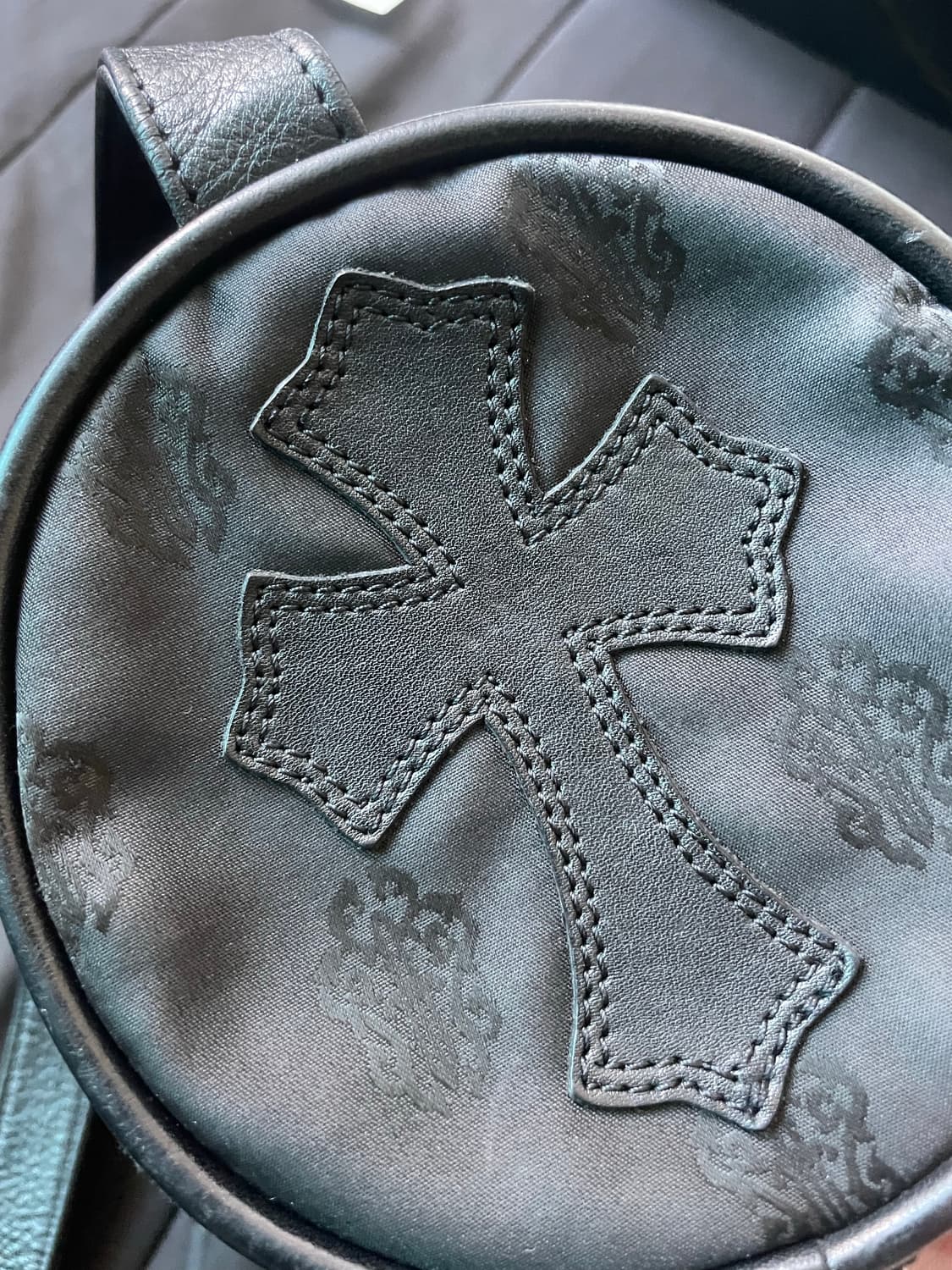 크롬하츠 크로스패치 세메터리 가방 상품이미지4