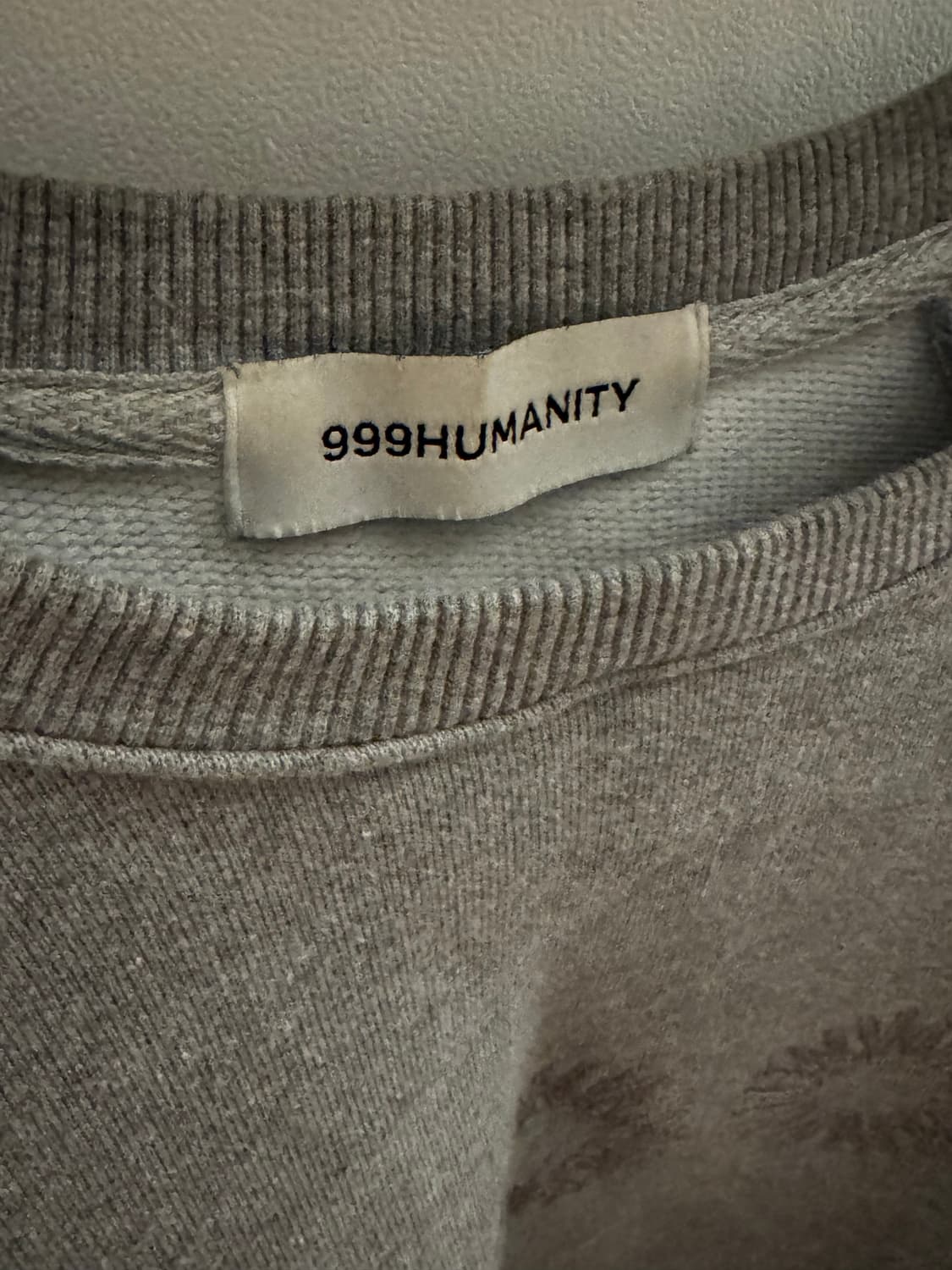 999휴머니티 EVD 스웻 맨투맨 2size 상품이미지2