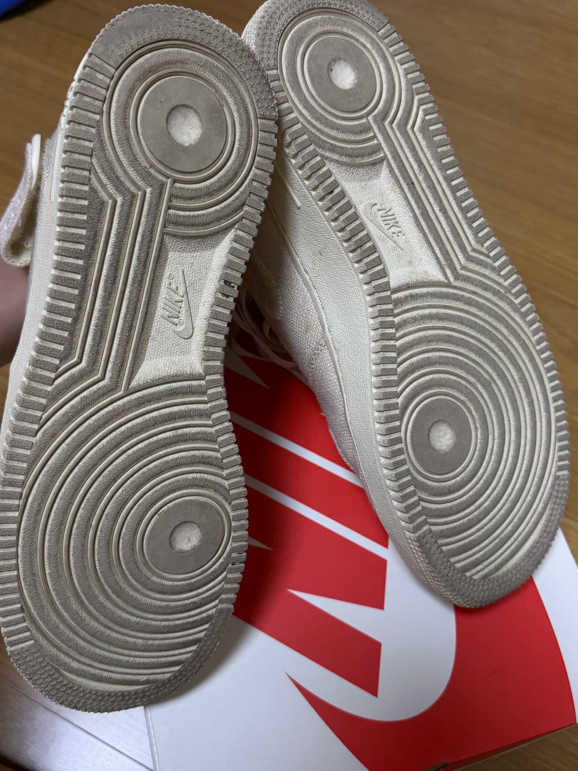 나이키 스투시 에어포스 미드 파슬 275 상품이미지5