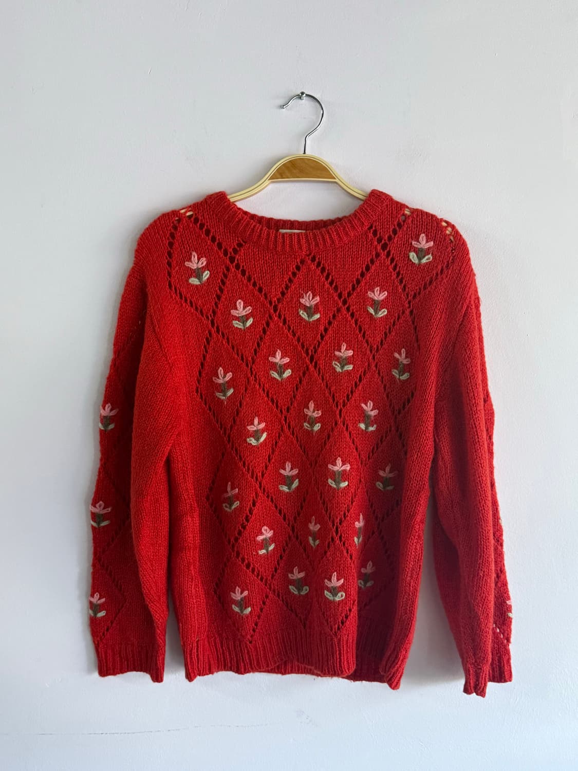 일본빈티지) 꽃자수 레드스웨터 상품이미지7