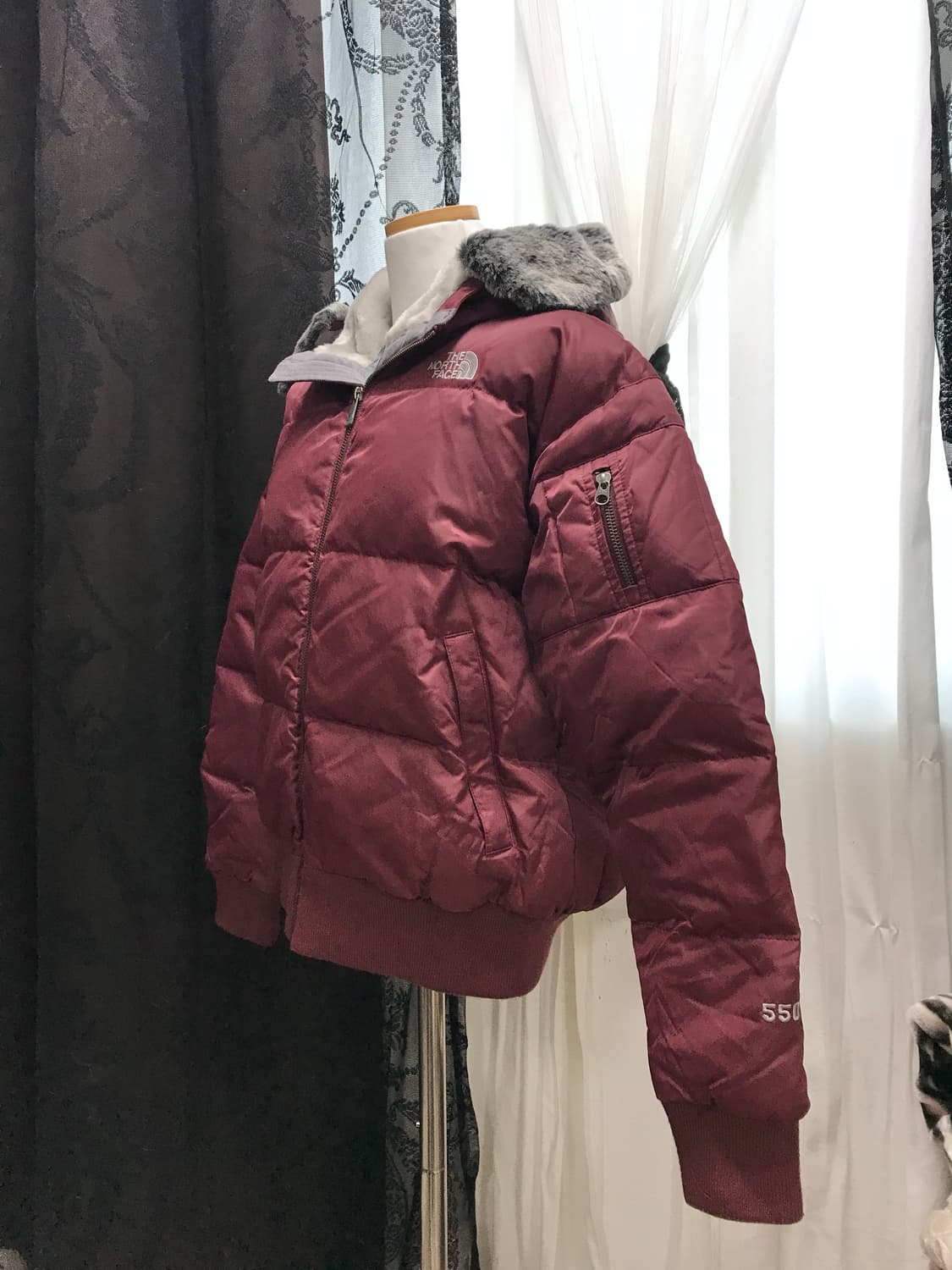 노스페이스 패딩 우먼  상품이미지2