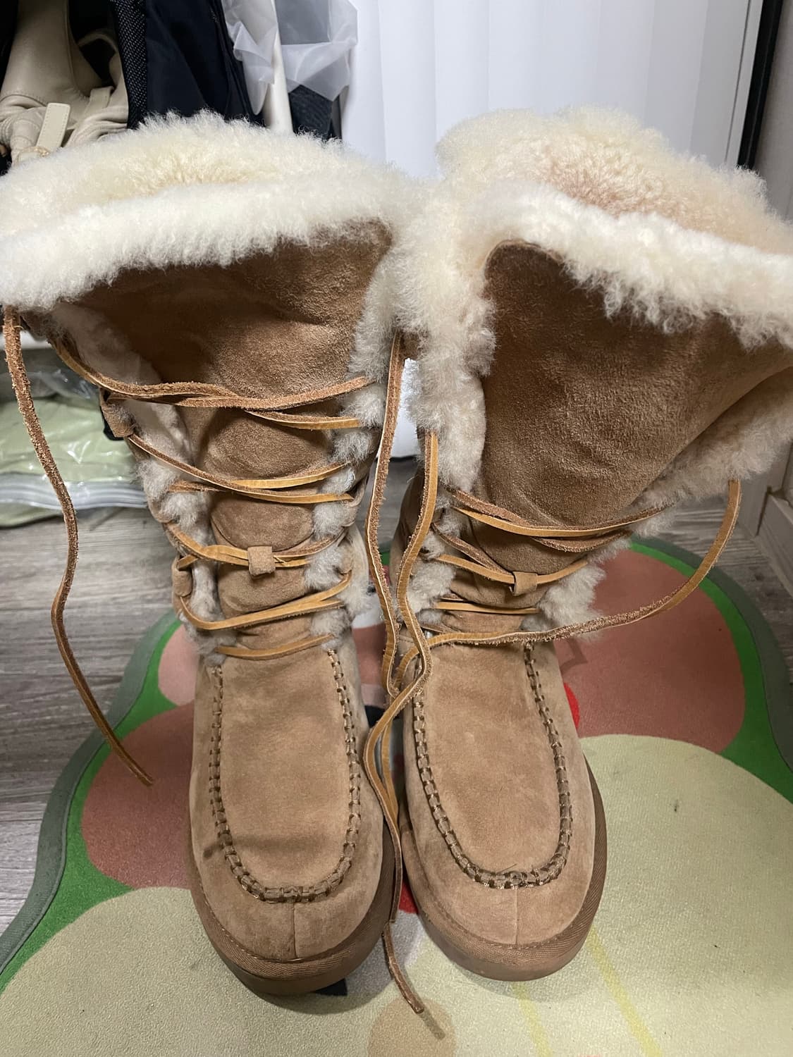 레이스업 어그 롱부츠 상품이미지1