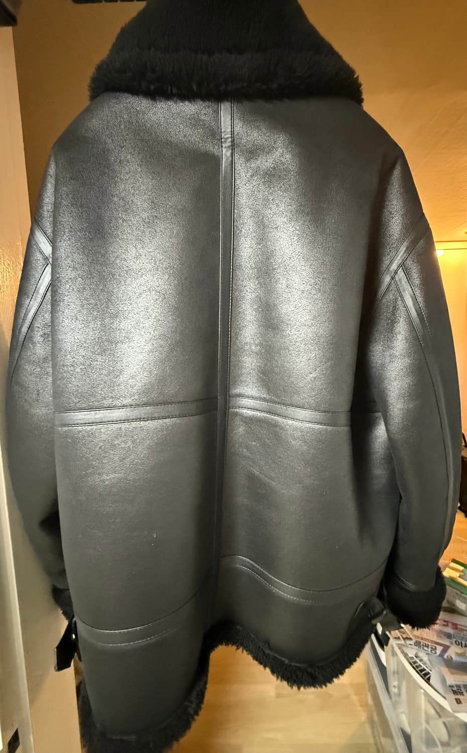 던스트남자 무스탕(M 사이즈) 판매합니다. 상품이미지4