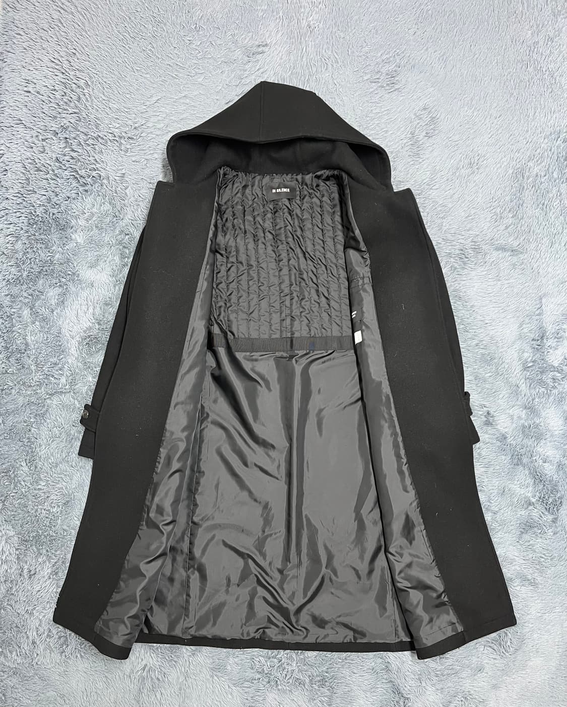 인사일런스 블랙 떡볶이 코트 상품이미지5