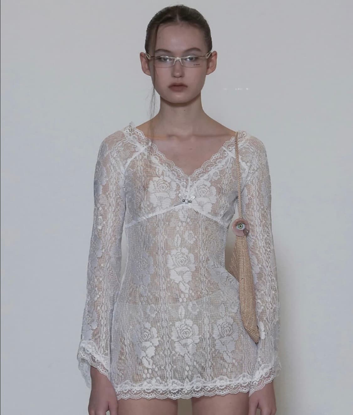 로즈 베이비돌 드레스 글로시 화이트 상품이미지1