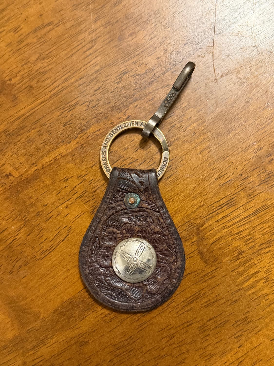 RRL 핸드카빙 콘쵸 키링 상품이미지1