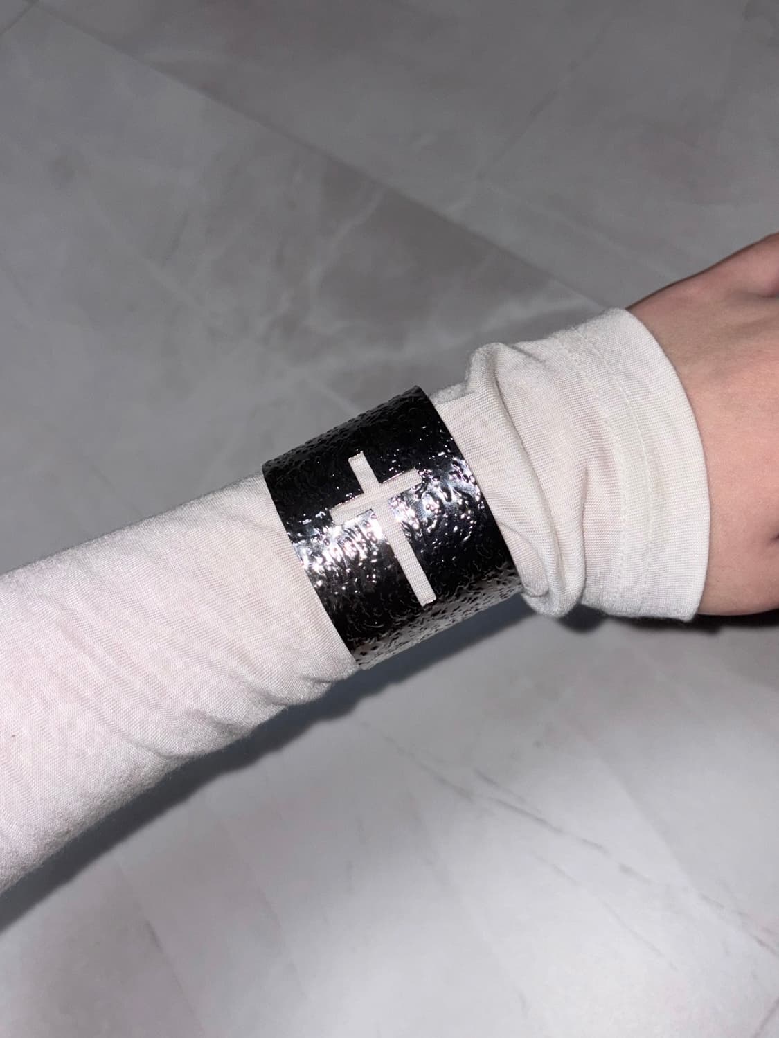 십자가 뱅글팔찌 cross bangle bracelet 상품이미지2